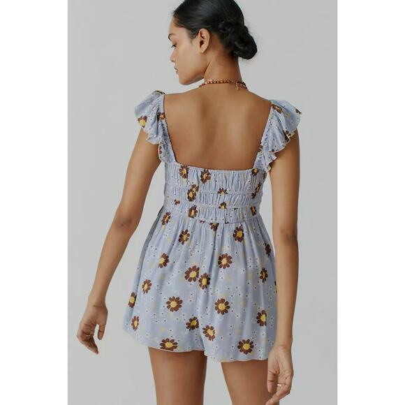 Urban Outfitters NWT Blue Boho Floral Rockaway Smocked Romper - Picture 2 of 8